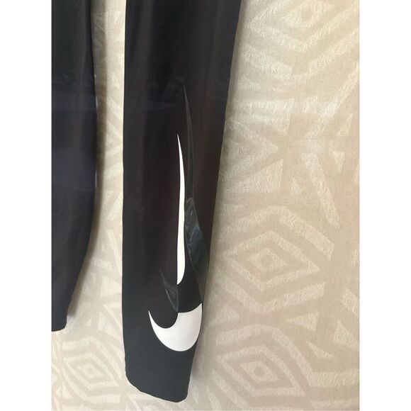 Nike Dri-FIT Leggings XS Extra Small Black Athletic Yoga Running Activewear - Picture 2 of 6